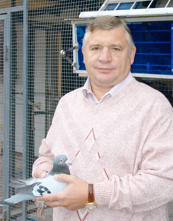 Аверин В.С. Второе среди молодых голубей 2005 года